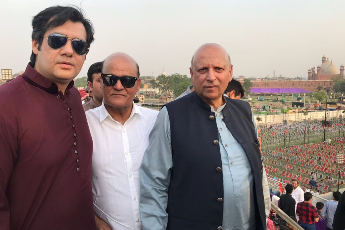 Tahir Anjum and Ch . Muhammed Sarwar Visiting Minar-e- Pakistan Jalsa on Apr. 29 Morning